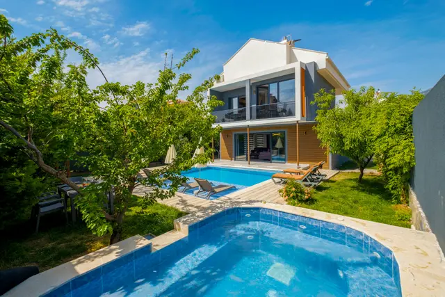 luxury home